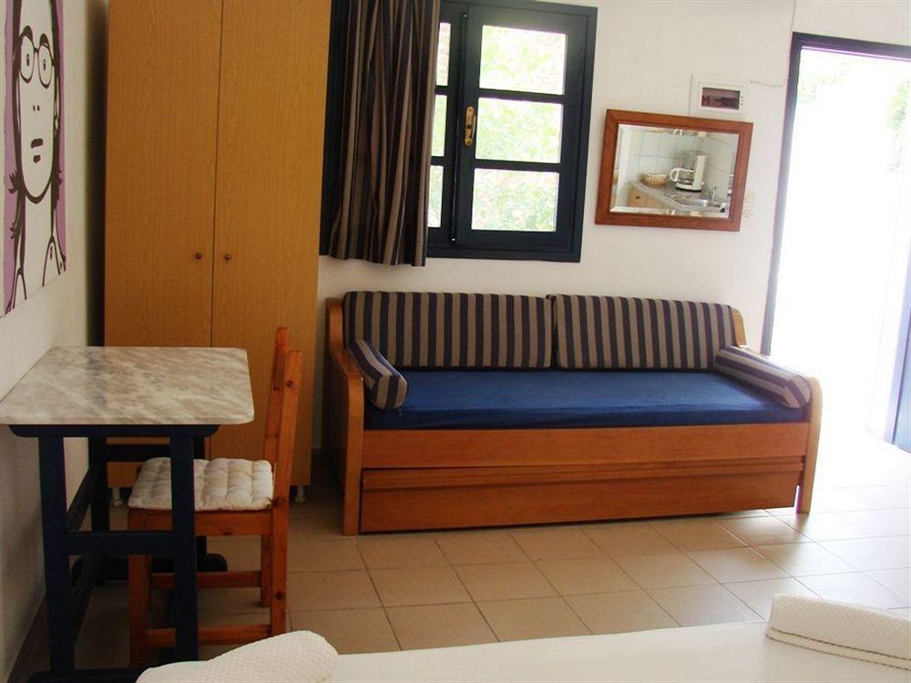 Aparthotel Big Blue Myrtos Exterior foto